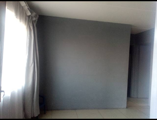 2 BEDROOM FLAT FOR SALE IN DEVON